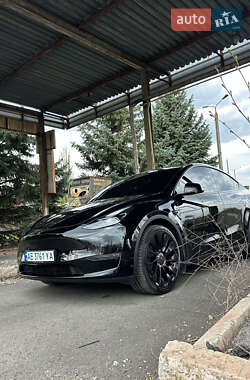 Позашляховик / Кросовер Tesla Model Y 2022 в 