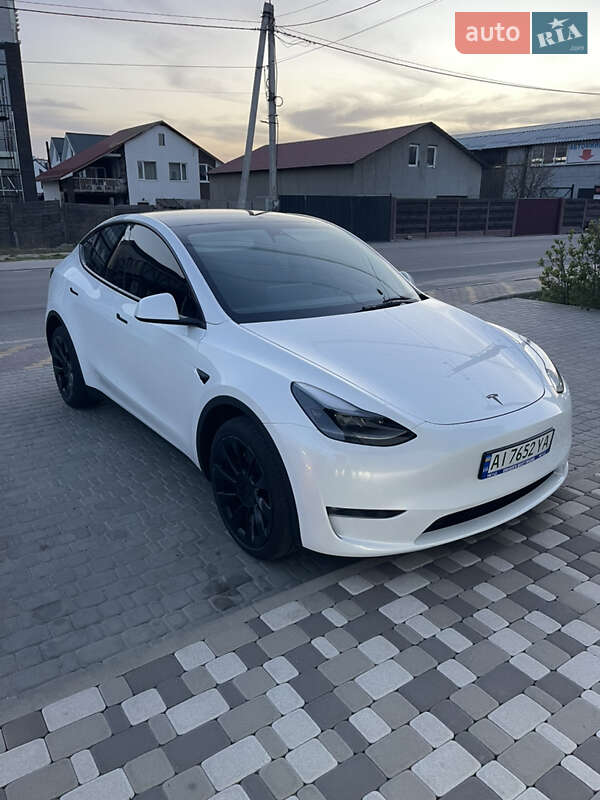 Внедорожник / Кроссовер Tesla Model Y 2023 в Софиевской Борщаговке фото 2 Внедорожник / Кроссовер Tesla Model Y 2023 в Софиевской Борщаговке