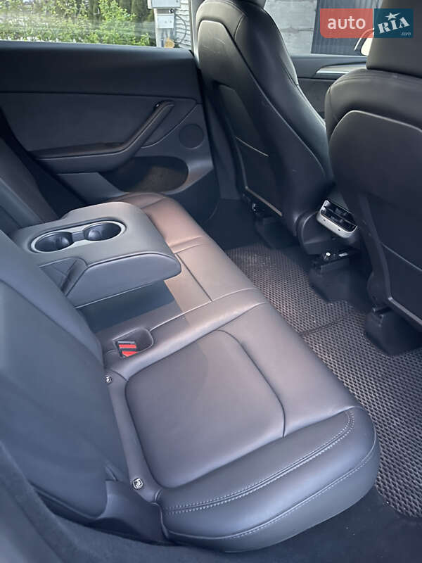 Внедорожник / Кроссовер Tesla Model Y 2023 в Софиевской Борщаговке фото 9 Внедорожник / Кроссовер Tesla Model Y 2023 в Софиевской Борщаговке