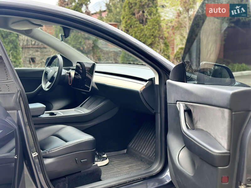Позашляховик / Кросовер Tesla Model Y 2021 в Василькові