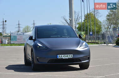 Внедорожник / Кроссовер Tesla Model Y 2022 в 