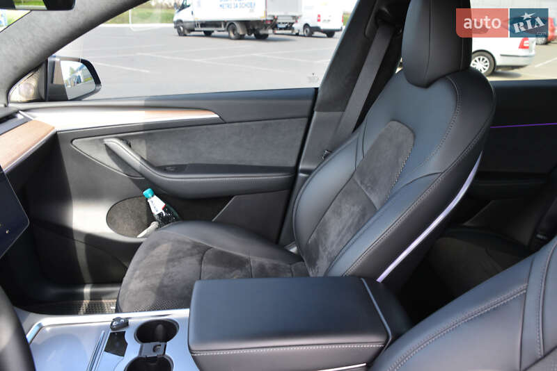 Позашляховик / Кросовер Tesla Model Y 2022 в Полтаві