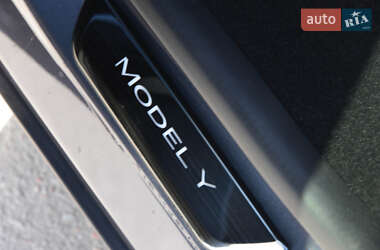 Позашляховик / Кросовер Tesla Model Y 2022 в Полтаві