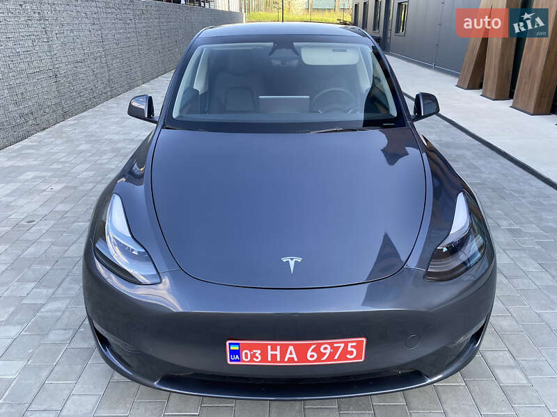 Внедорожник / Кроссовер Tesla Model Y 2023 в 