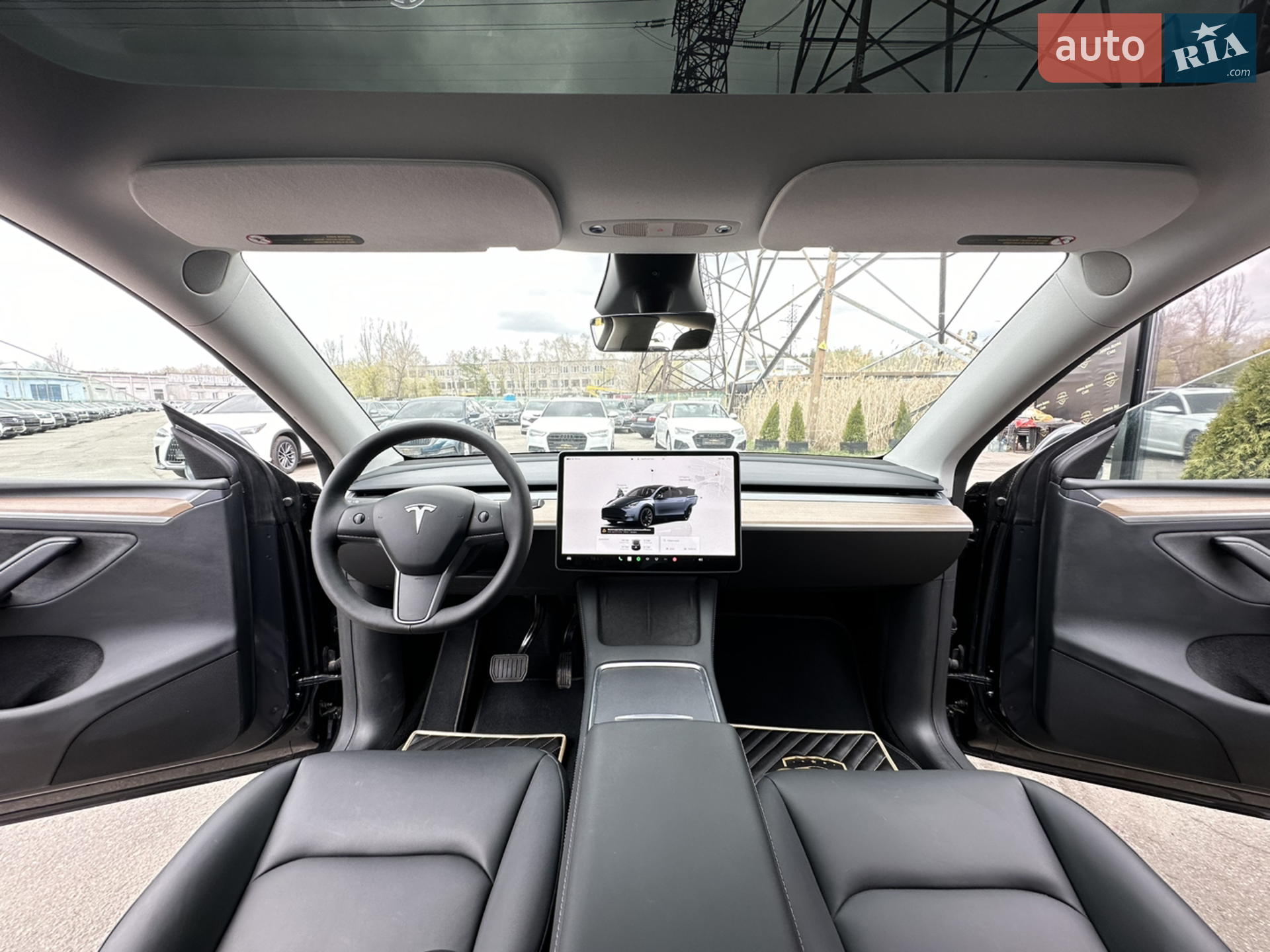 2024 Tesla Model Y - мініатюра 21
