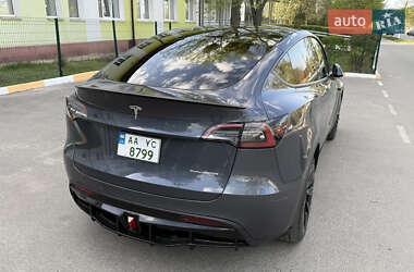 Внедорожник / Кроссовер Tesla Model Y 2022 в 