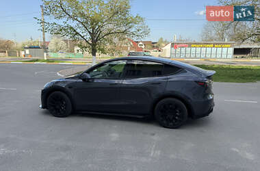 Внедорожник / Кроссовер Tesla Model Y 2022 в 