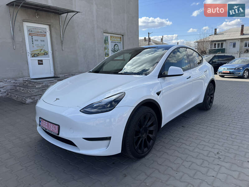 Внедорожник / Кроссовер Tesla Model Y 2020 в 
