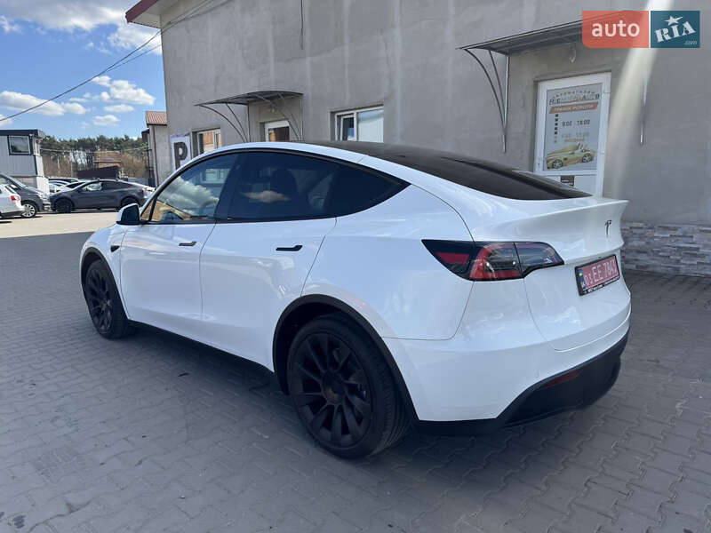 Внедорожник / Кроссовер Tesla Model Y 2020 в Луцке