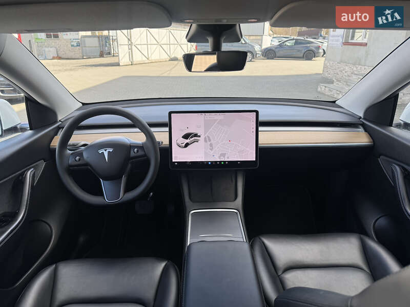 Внедорожник / Кроссовер Tesla Model Y 2020 в Луцке