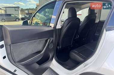 Внедорожник / Кроссовер Tesla Model Y 2020 в 