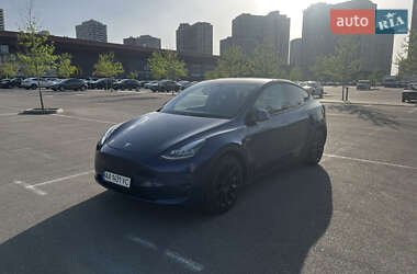 Внедорожник / Кроссовер Tesla Model Y 2021 в 