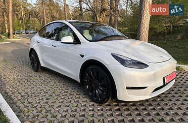 Внедорожник / Кроссовер Tesla Model Y 2024 в 
