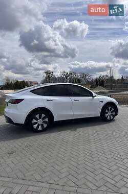 Внедорожник / Кроссовер Tesla Model Y 2022 в 