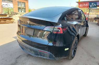 Позашляховик / Кросовер Tesla Model Y 2022 в 