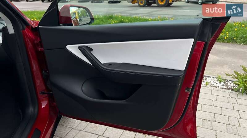 Внедорожник / Кроссовер Tesla Model Y 2021 в Львове фото 26 Внедорожник / Кроссовер Tesla Model Y 2021 в Львове