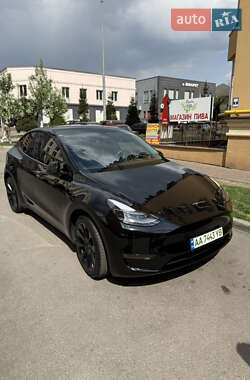 Внедорожник / Кроссовер Tesla Model Y 2022 в 