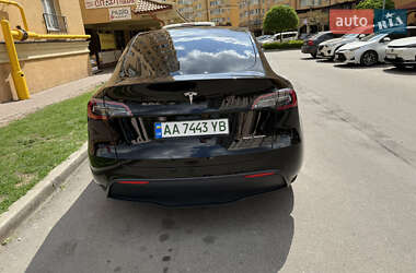Внедорожник / Кроссовер Tesla Model Y 2022 в 