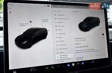 Позашляховик / Кросовер Tesla Model Y 2021 в 
