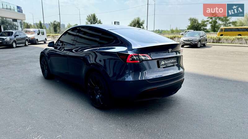 Внедорожник / Кроссовер Tesla Model Y 2021 в Киеве
