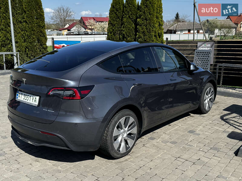 Внедорожник / Кроссовер Tesla Model Y 2022 в Ивано-Франковске