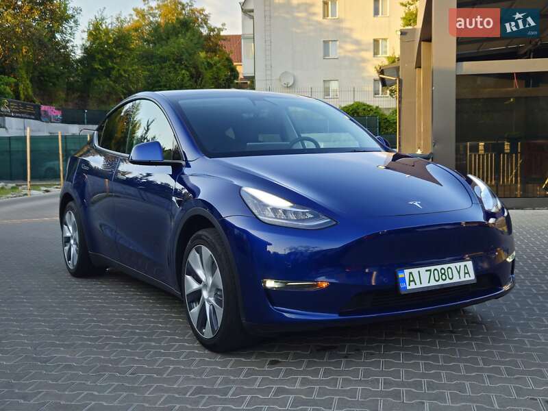 Внедорожник / Кроссовер Tesla Model Y 2021 в Обухове