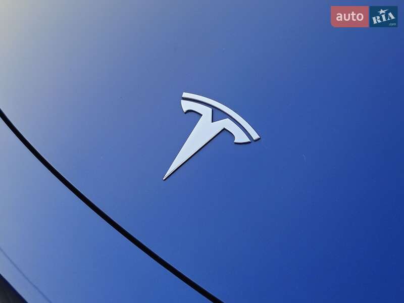 Внедорожник / Кроссовер Tesla Model Y 2021 в Обухове