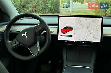 Внедорожник / Кроссовер Tesla Model Y 2023 в 
