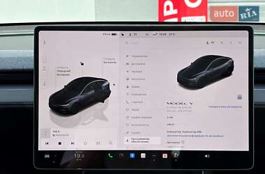 Внедорожник / Кроссовер Tesla Model Y 2025 в 