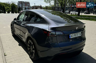 Внедорожник / Кроссовер Tesla Model Y 2021 в 