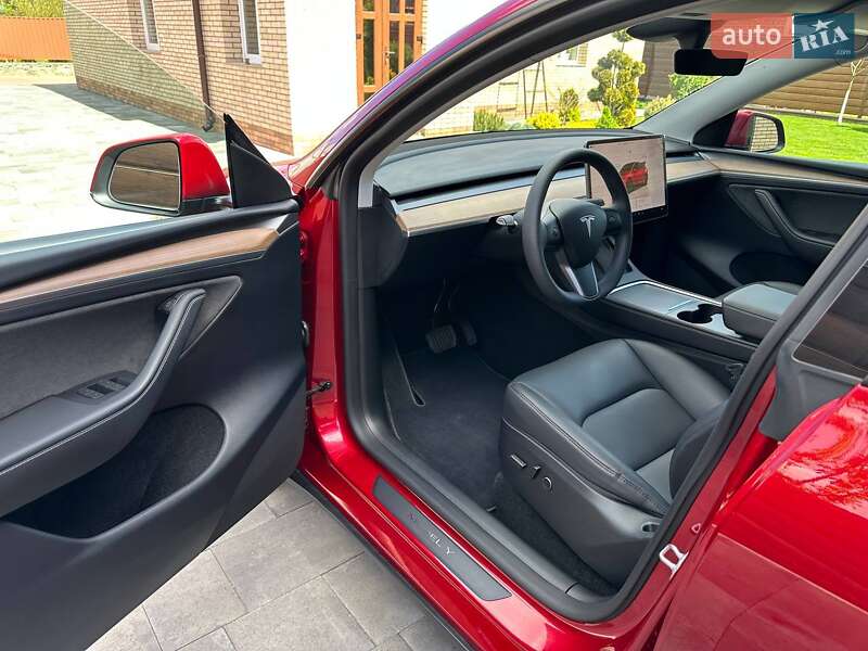 Внедорожник / Кроссовер Tesla Model Y 2024 в Коростене фото 15 Внедорожник / Кроссовер Tesla Model Y 2024 в Коростене