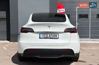Внедорожник / Кроссовер Tesla Model Y 2022 в 