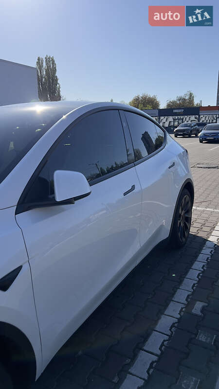 Внедорожник / Кроссовер Tesla Model Y 2024 в Одессе