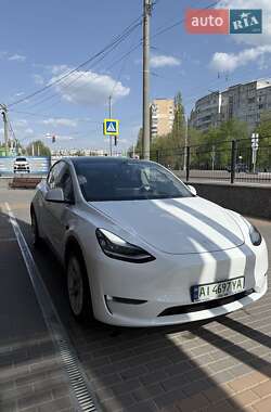 Позашляховик / Кросовер Tesla Model Y 2022 в 