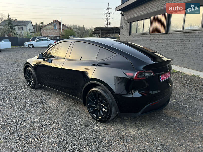 Внедорожник / Кроссовер Tesla Model Y 2020 в Луцке