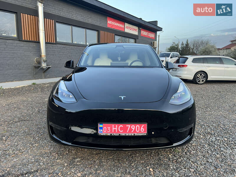 Внедорожник / Кроссовер Tesla Model Y 2020 в Луцке