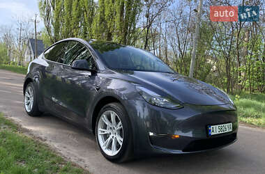 Позашляховик / Кросовер Tesla Model Y 2023 в 