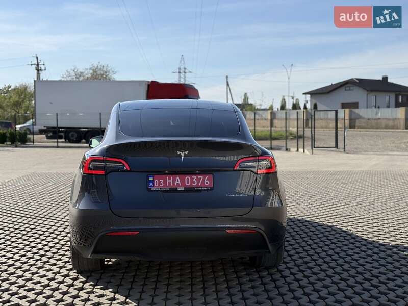 Внедорожник / Кроссовер Tesla Model Y 2020 в Луцке
