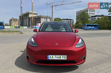 Внедорожник / Кроссовер Tesla Model Y 2021 в 