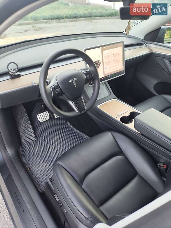 Внедорожник / Кроссовер Tesla Model Y 2023 в Кропивницком фото 9 Внедорожник / Кроссовер Tesla Model Y 2023 в Кропивницком