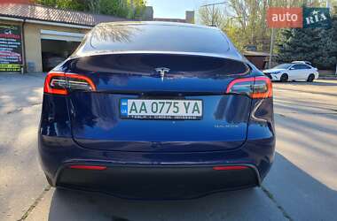Внедорожник / Кроссовер Tesla Model Y 2020 в 