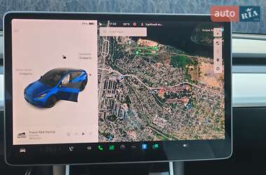 Внедорожник / Кроссовер Tesla Model Y 2020 в 