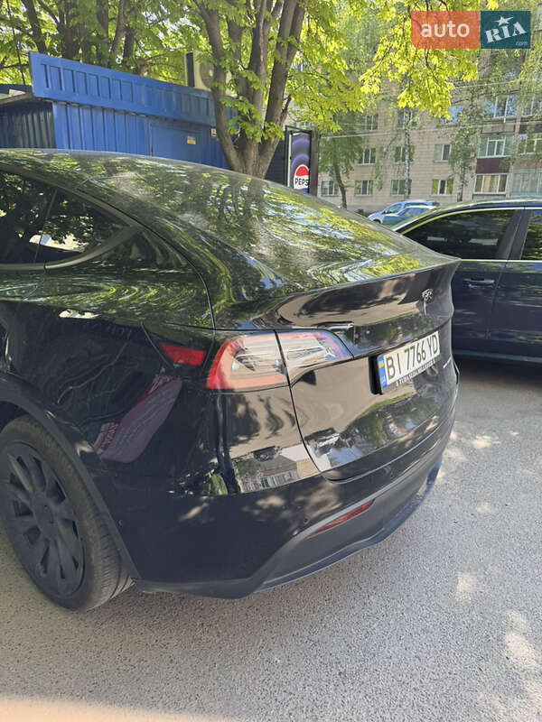 Внедорожник / Кроссовер Tesla Model Y 2022 в Полтаве