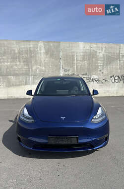 Внедорожник / Кроссовер Tesla Model Y 2023 в 