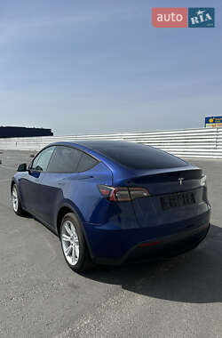 Внедорожник / Кроссовер Tesla Model Y 2023 в 