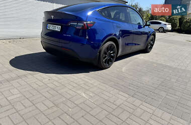 Внедорожник / Кроссовер Tesla Model Y 2023 в 