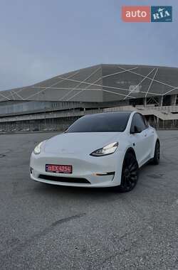 Позашляховик / Кросовер Tesla Model Y 2021 в Львові