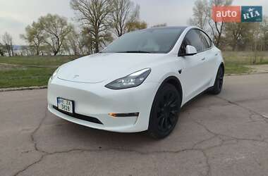 Внедорожник / Кроссовер Tesla Model Y 2023 в 