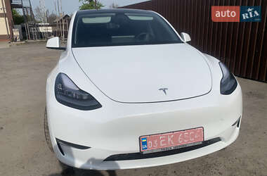 Внедорожник / Кроссовер Tesla Model Y 2022 в 