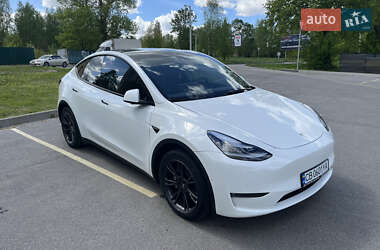 Внедорожник / Кроссовер Tesla Model Y 2021 в Чернигове